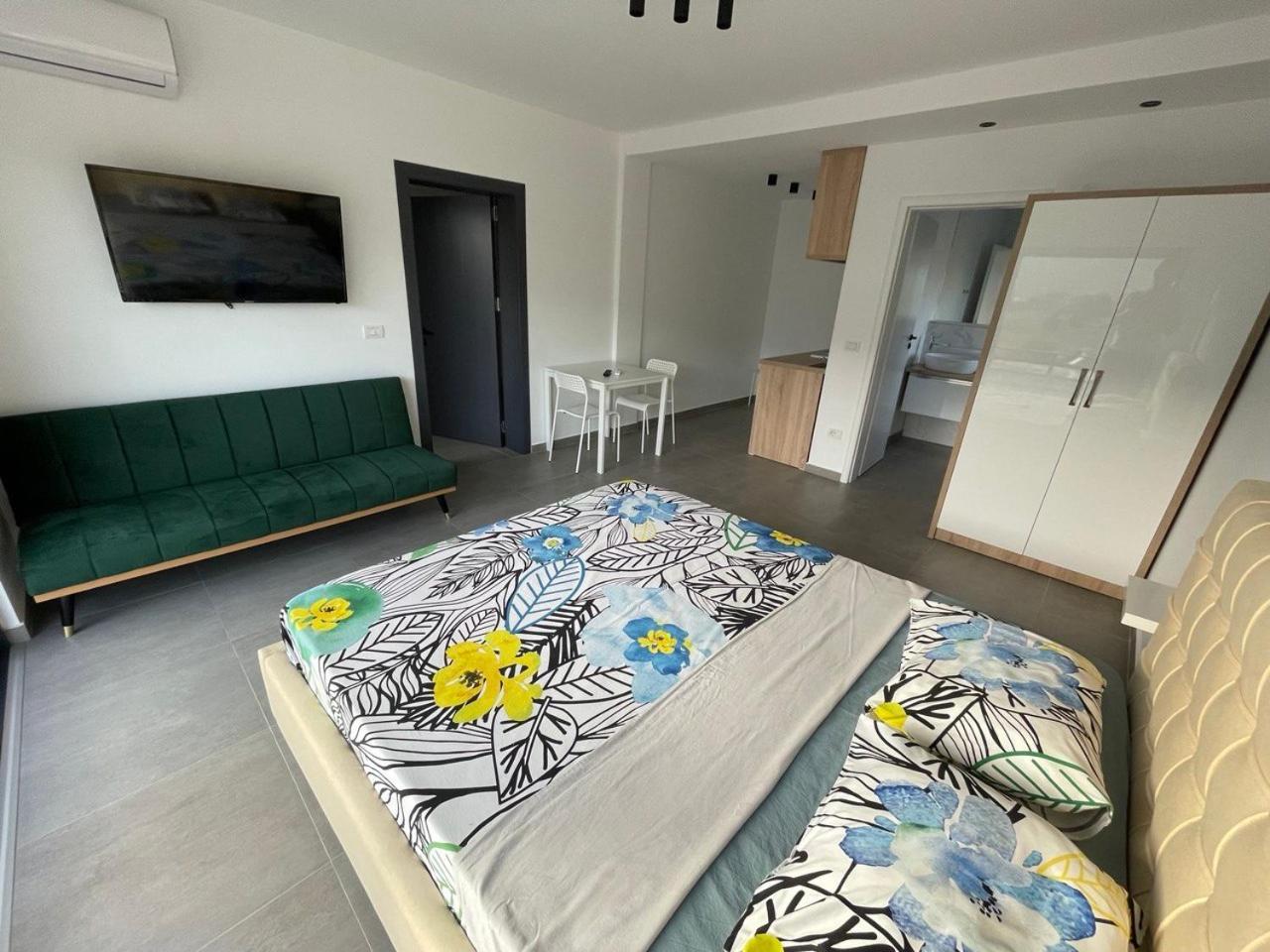 Hela Residence Bashkia e Orikumit Exteriör bild
