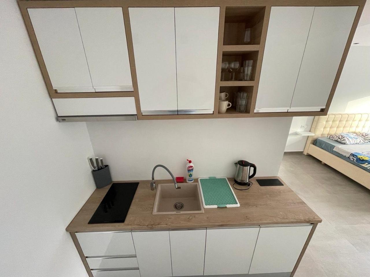 Hela Residence Bashkia e Orikumit Exteriör bild