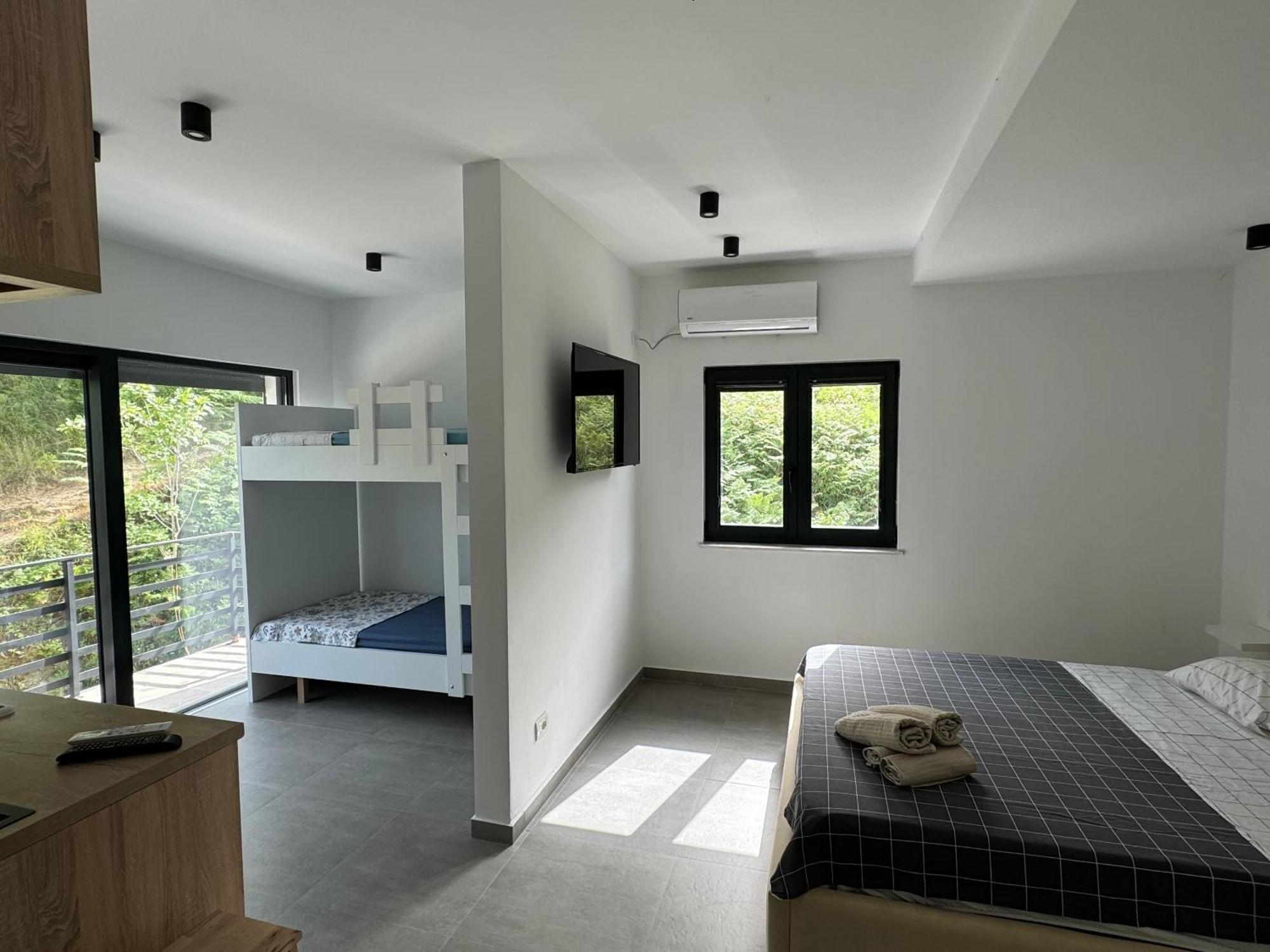 Hela Residence Bashkia e Orikumit Exteriör bild